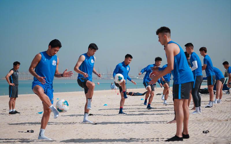 Al Ettifaq đấu Với Al-nassr